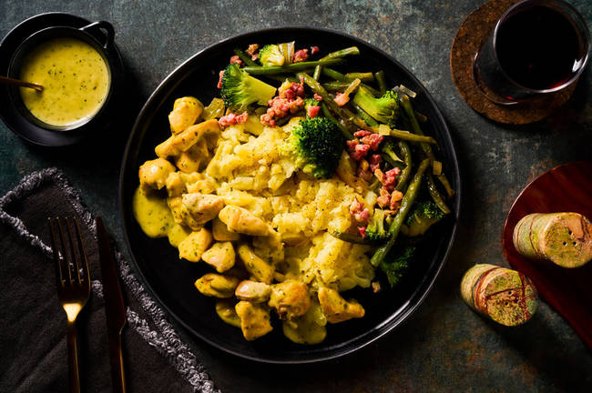 Italian-style Chicken in Creamy Pesto Sauce