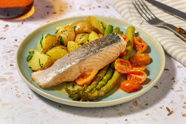 Garlic Butter Salmon and Asparagus Parcels