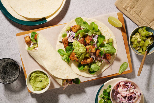 Wraps de poulet, kiwi & avocat écrasé