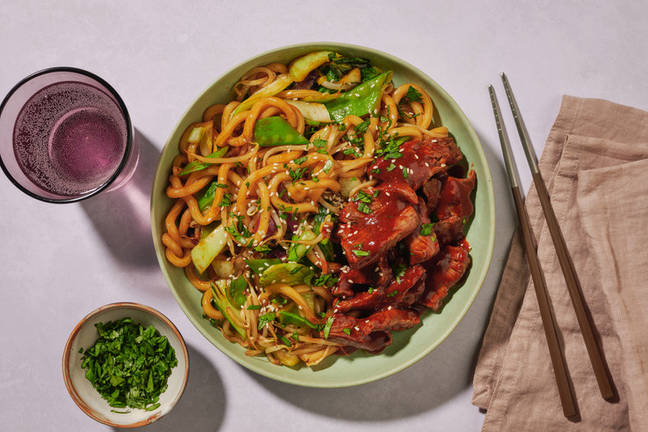 Sauté d'émincés de steak & nouilles udon