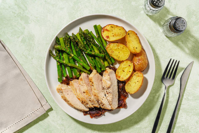 Grüner Spargel mit Hähnchenbrust