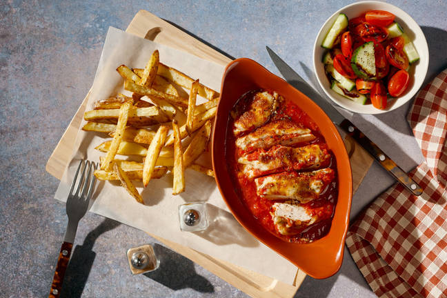 Fuss-Free Cheesy Marinara Chicken Bake