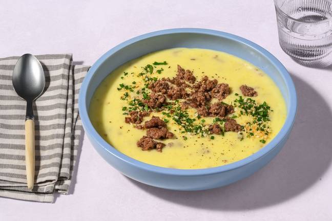 Käse-Lauch-Suppe mit Hackfleisch 