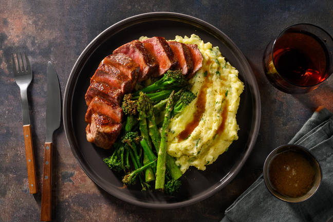 Pepper Crusted Lamb Steak and Red Wine Jus