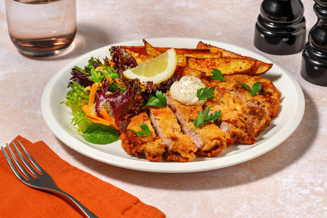 Paniertes Rinderschnitzel mit Aioli