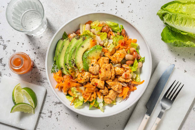 Smokey Hähnchenfilet auf knackigem Salat