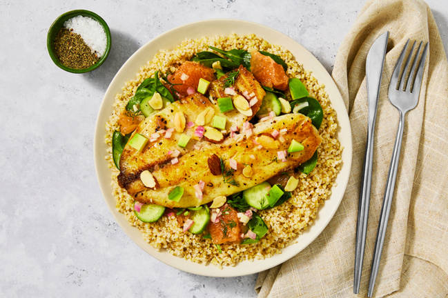 Bols de tilapia poêlé et boulgour