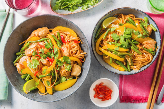 Chinese Style Chicken Noodles