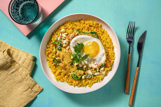Curry d’épinards à la noix de coco et riz jaune