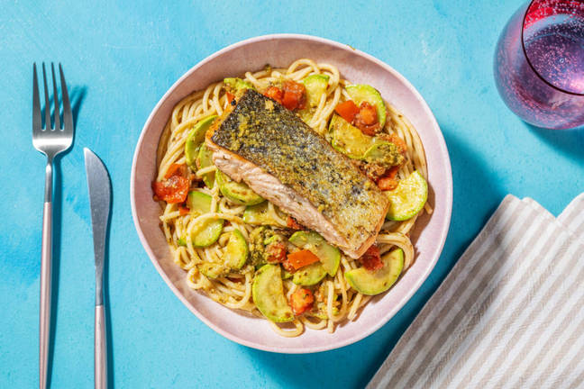 Filet de saumon et spaghetti au pesto