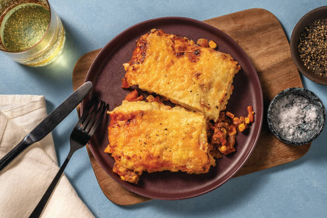 Hearty Beef & Caramelised Onion Pie