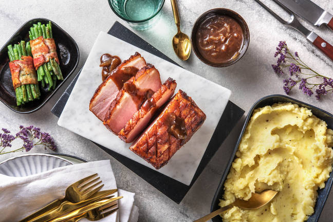 Krustenbraten mit dunkler Pflaumen-Zwiebel-Soße