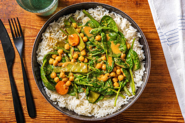 Milde curry met spinazie en kikkererwten