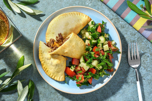 Zelfgemaakte mini-empanada's met rundergehakt
