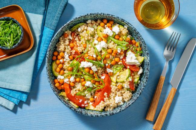 Couscous perlé aux pois chiches rôtis et à la feta