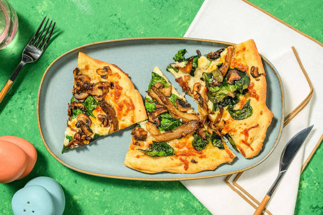 Pizza con Funghi