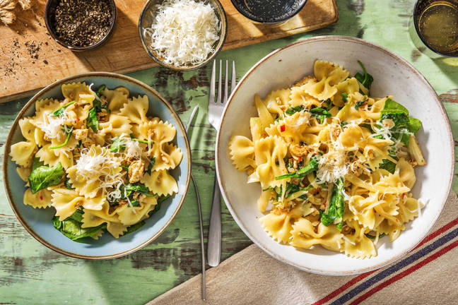 Romige pasta met gekruid kipgehakt