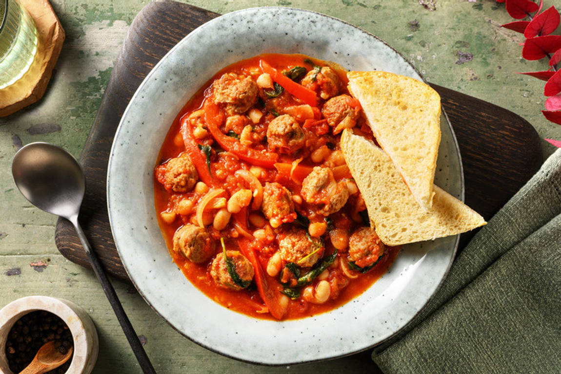 One-Pot Bohnen und Würstchen nach Boston Art