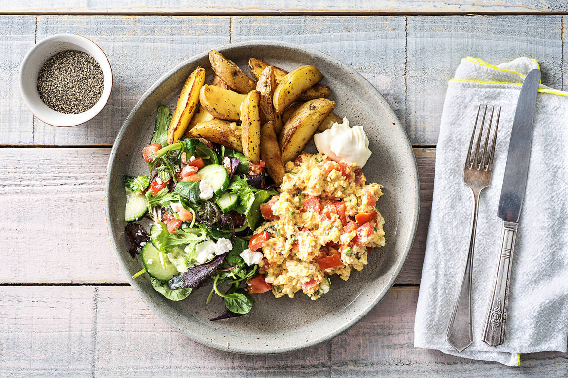 Roerei met tomaat en feta