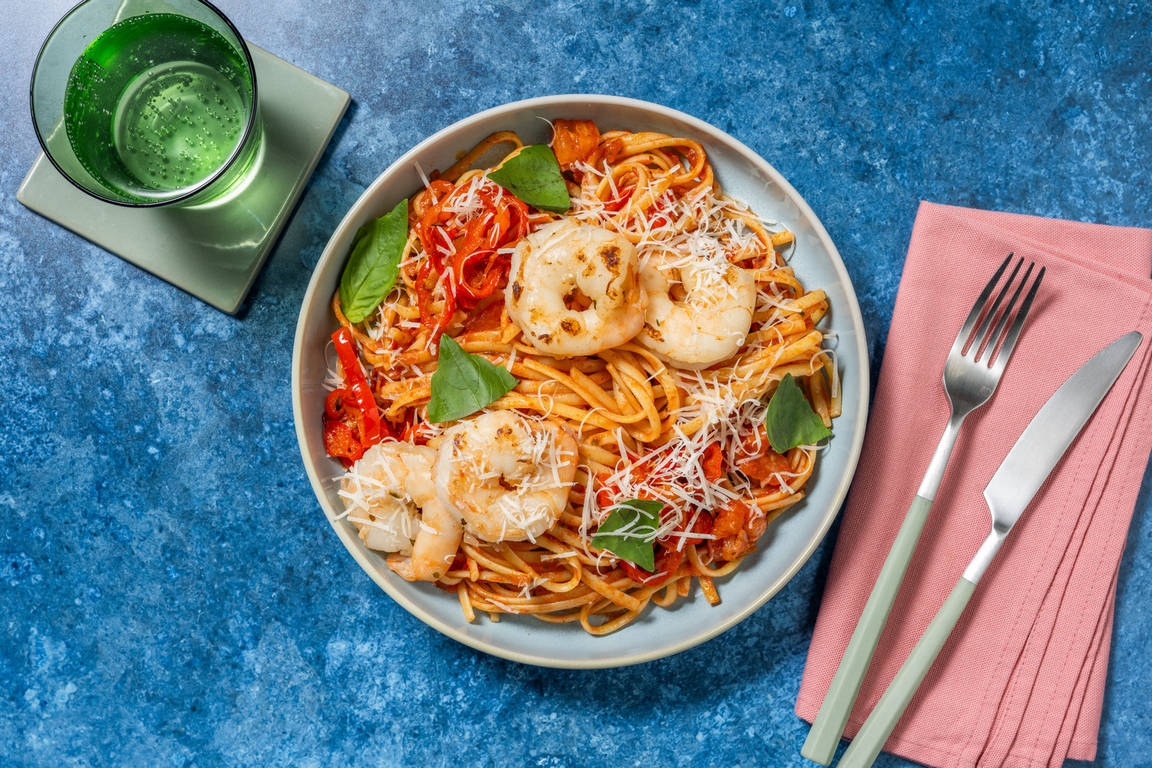 Linguine met harissa, garnalen en Parmigiano Reggiano