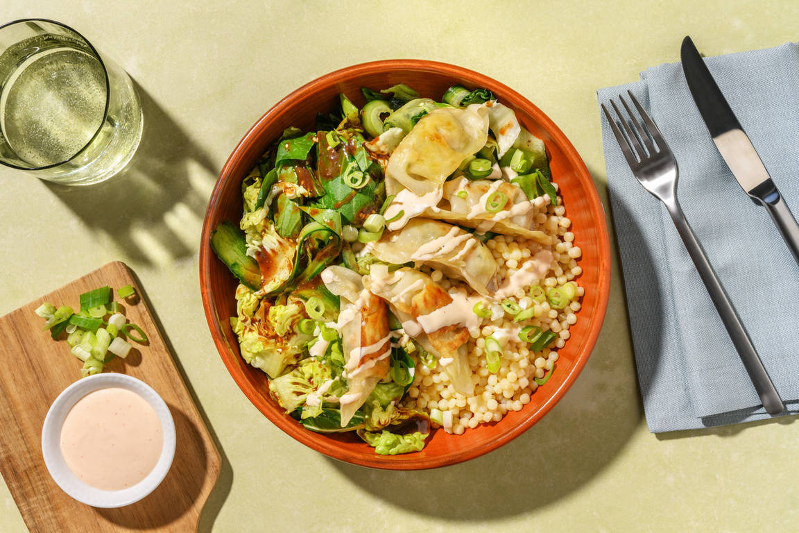 Stekt gyoza och asiatisk sallad