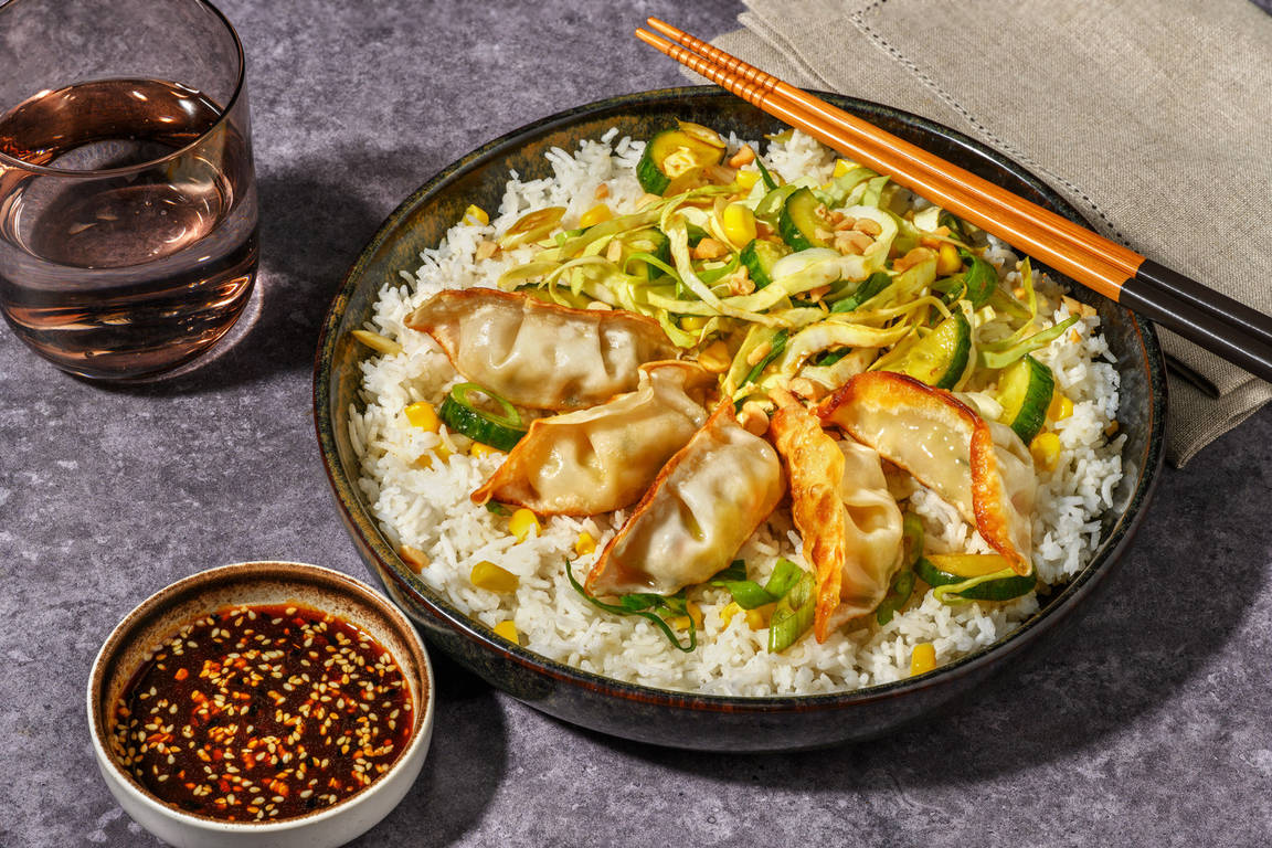 Pannestekt gyoza- og maisrisbowl
