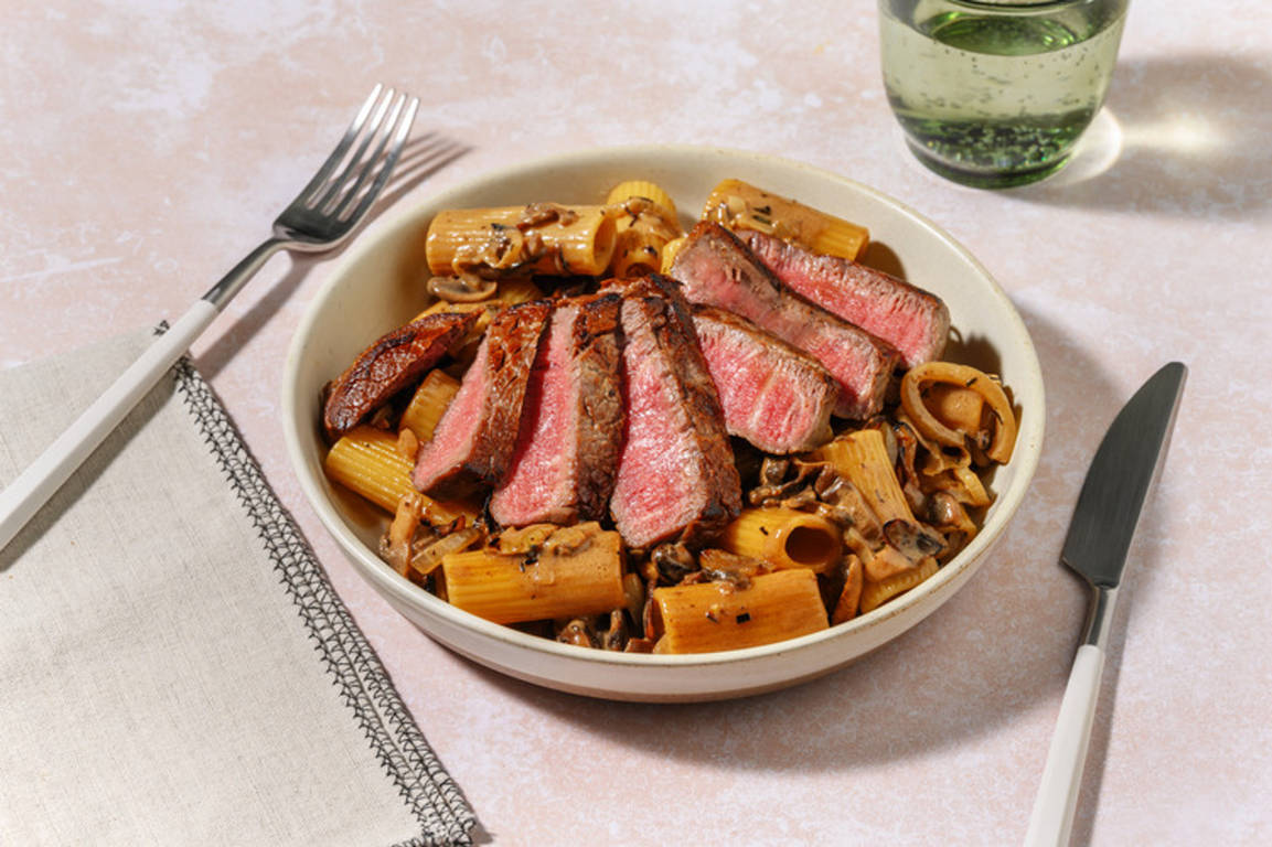 Tagliata de bœuf à l'italienne & rigatoni