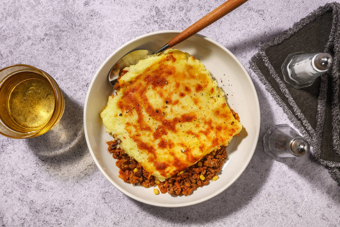 Hearty Beef & Caramelised Onion Pie