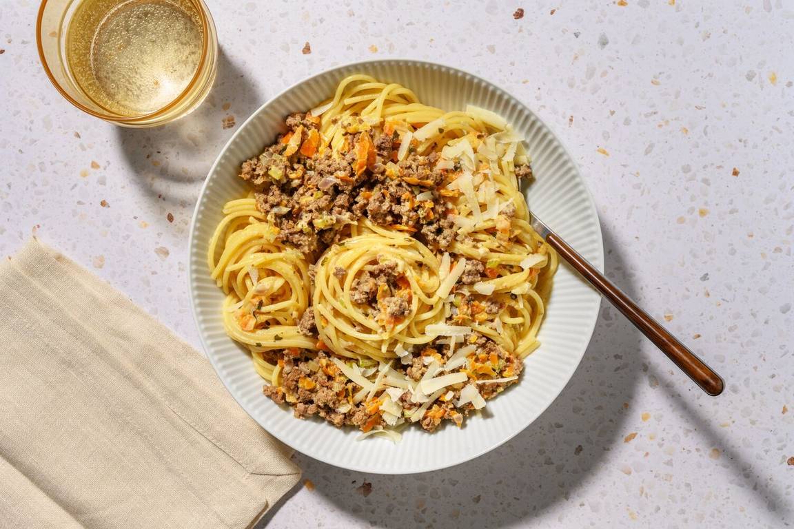 Creamy Beef & Veggie Spaghetti Nest