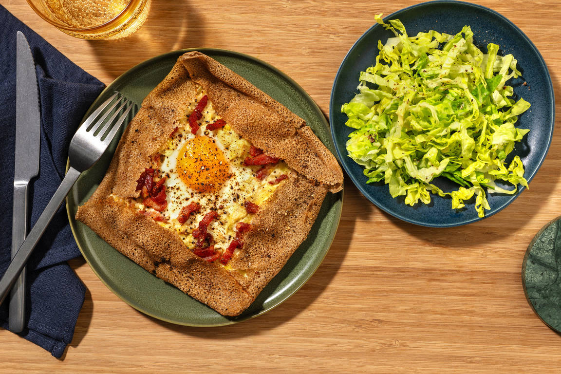 Galette paysanne lardons fumés, œuf & poireaux