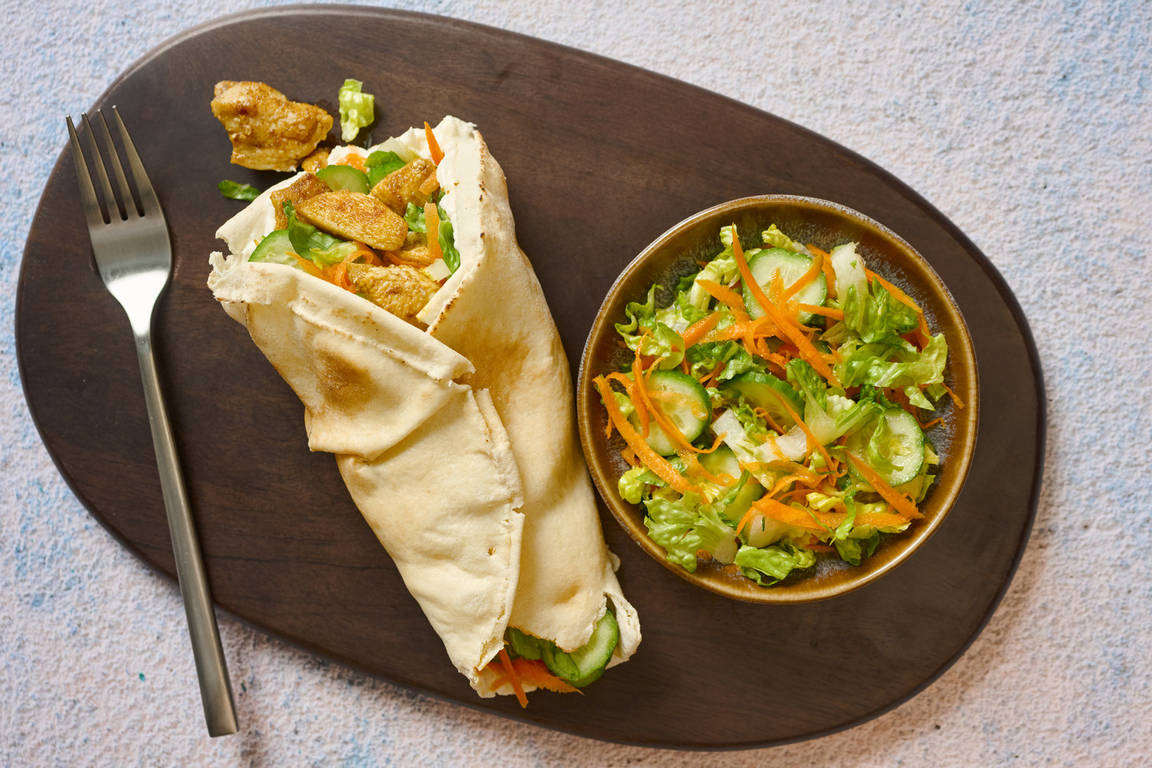 Wraps au poulet grillé, feta AOP & aïoli