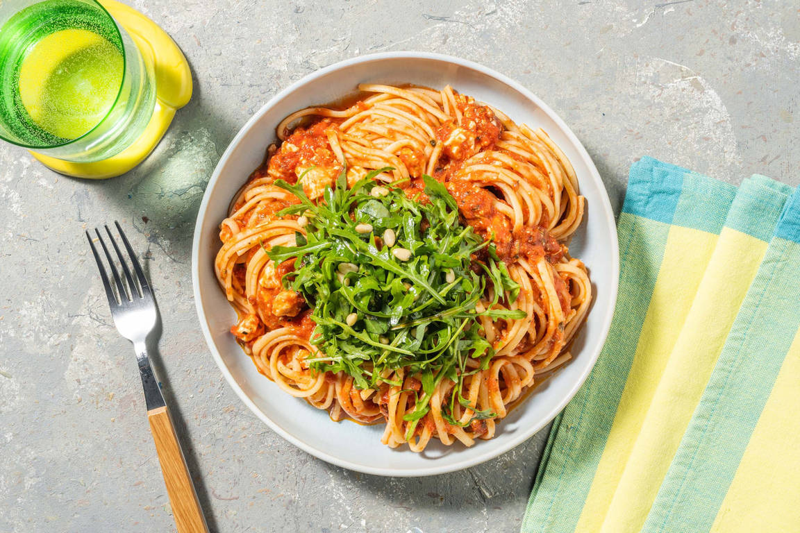 Spaghetti mit Hirtenkäse-Tomatensoße Ofen