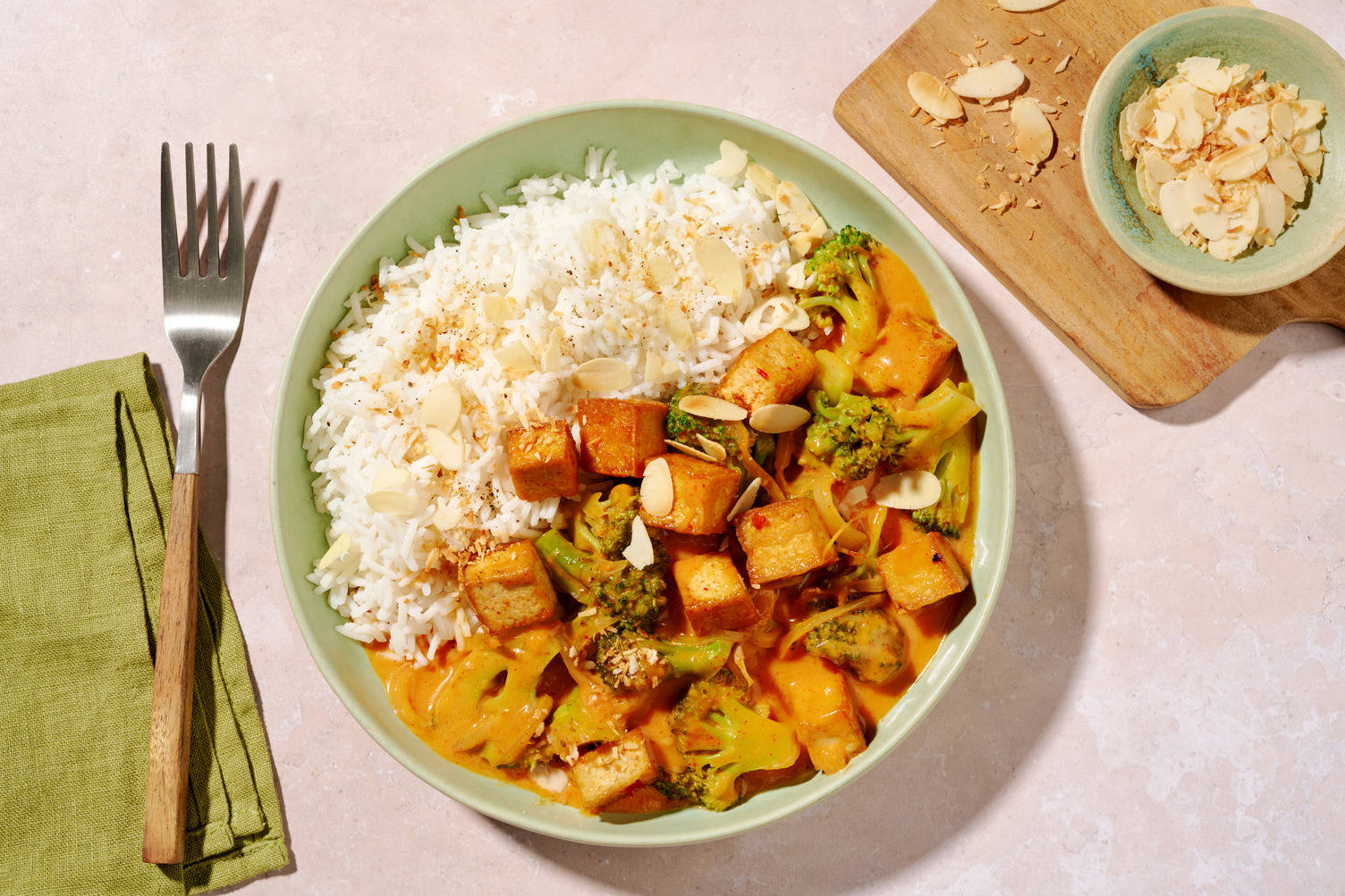 Cremiges Tofu-Stir-Fry mit Brokkoli