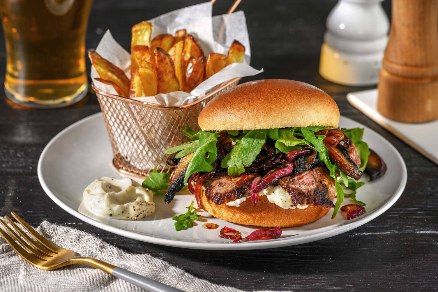 Amerikansk biffburger og pepperaioli