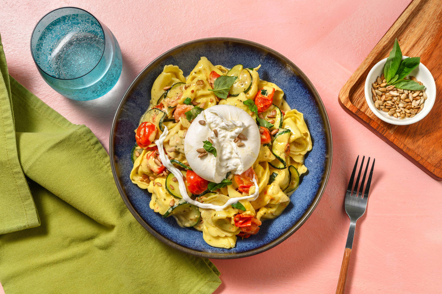 Tortellini mit Spinat-Ricotta-Füllung & Burrata
