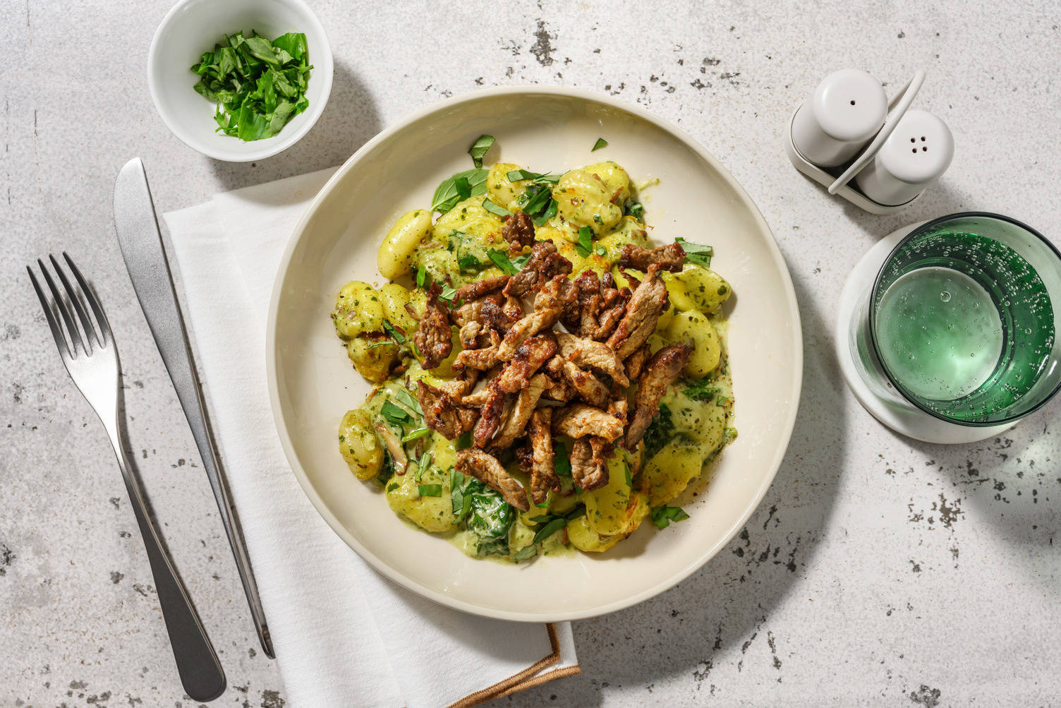 Gnocchi-Auflauf mit Bio-Schweinegeschnetzeltem
