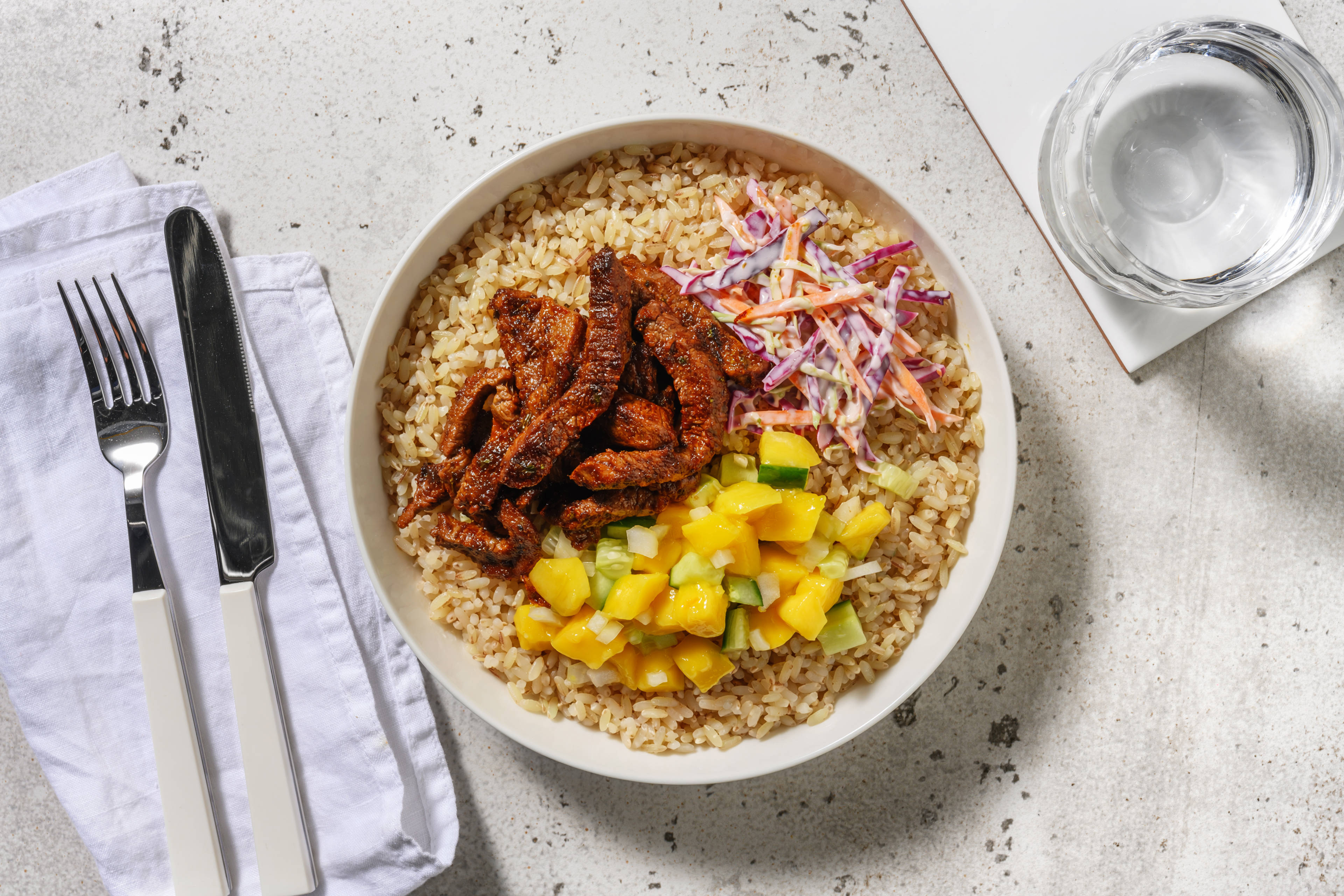 Biefstukreepjes met mangosalsa