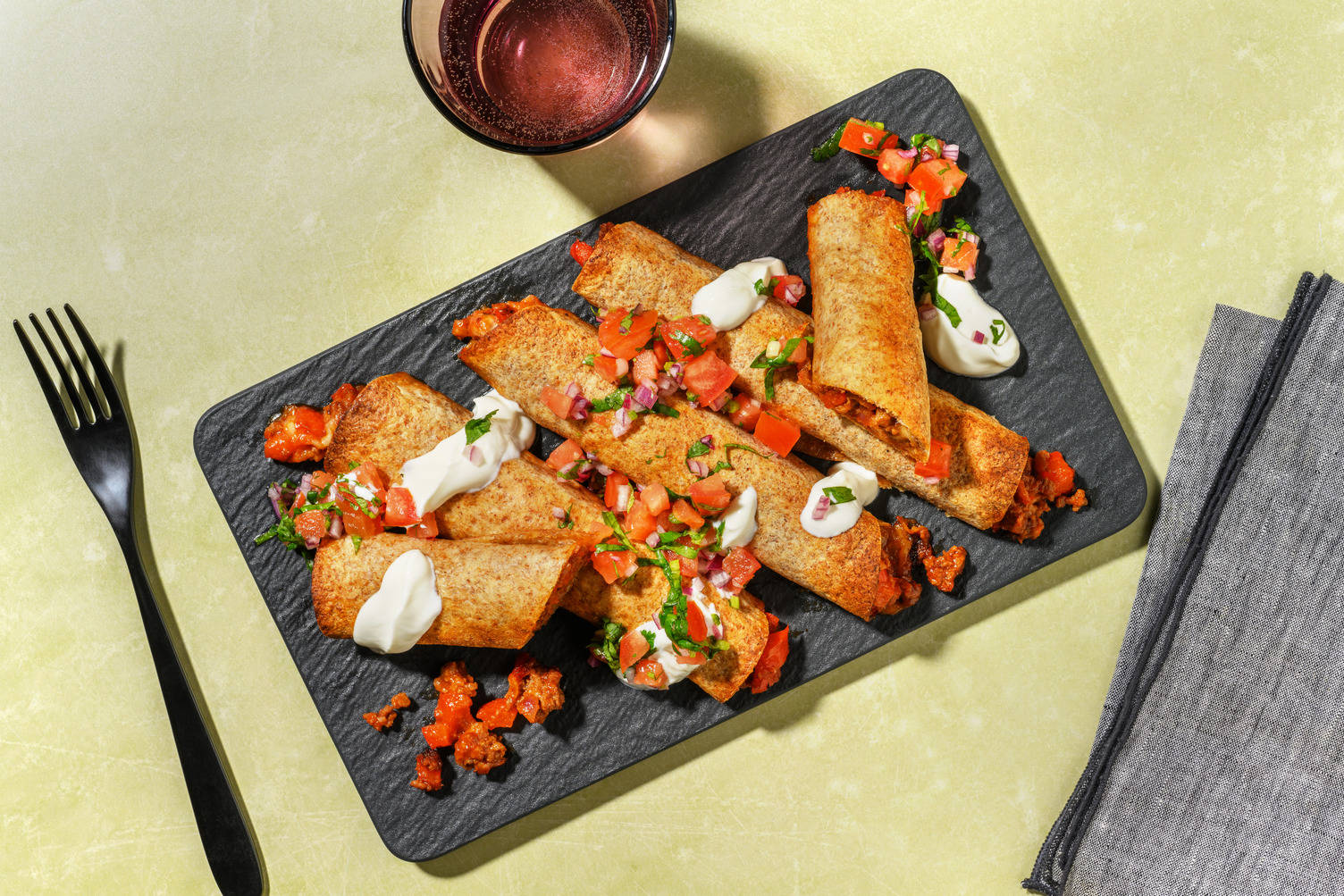 Cheesy taquito's met kipgehakt