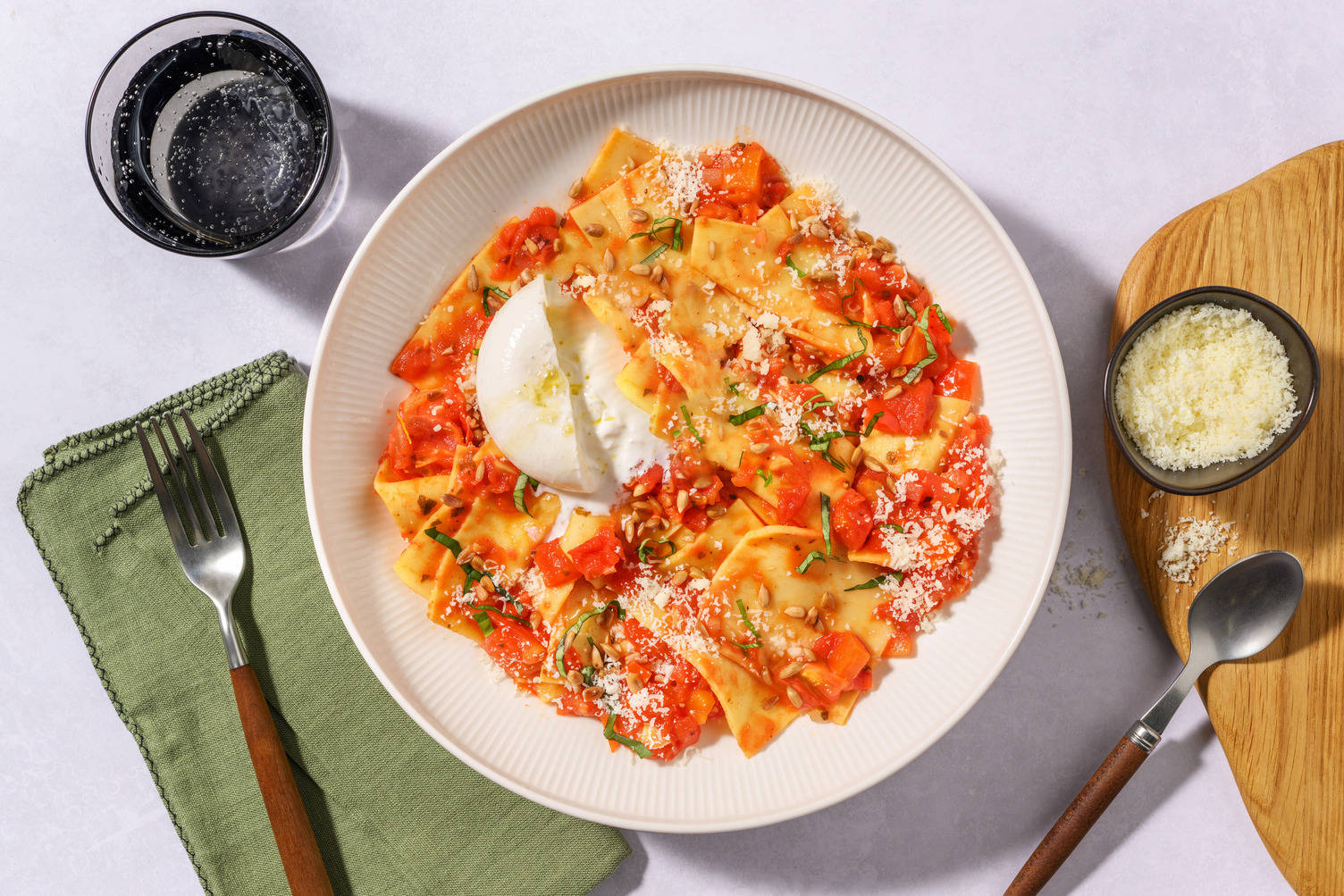 Maltagliati: Handgeschnittene Pasta mit Burrata