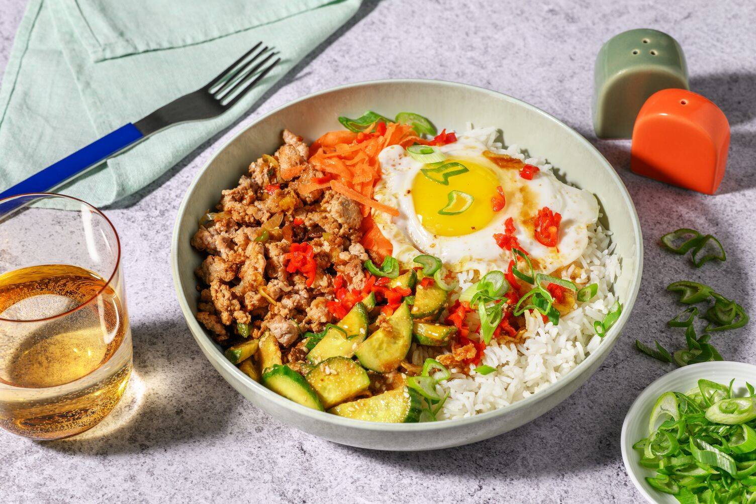 Spicy Bibimbap : porc haché, miso & sésame