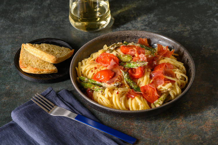 Orkney Crab, Serrano Ham and Asparagus Linguine