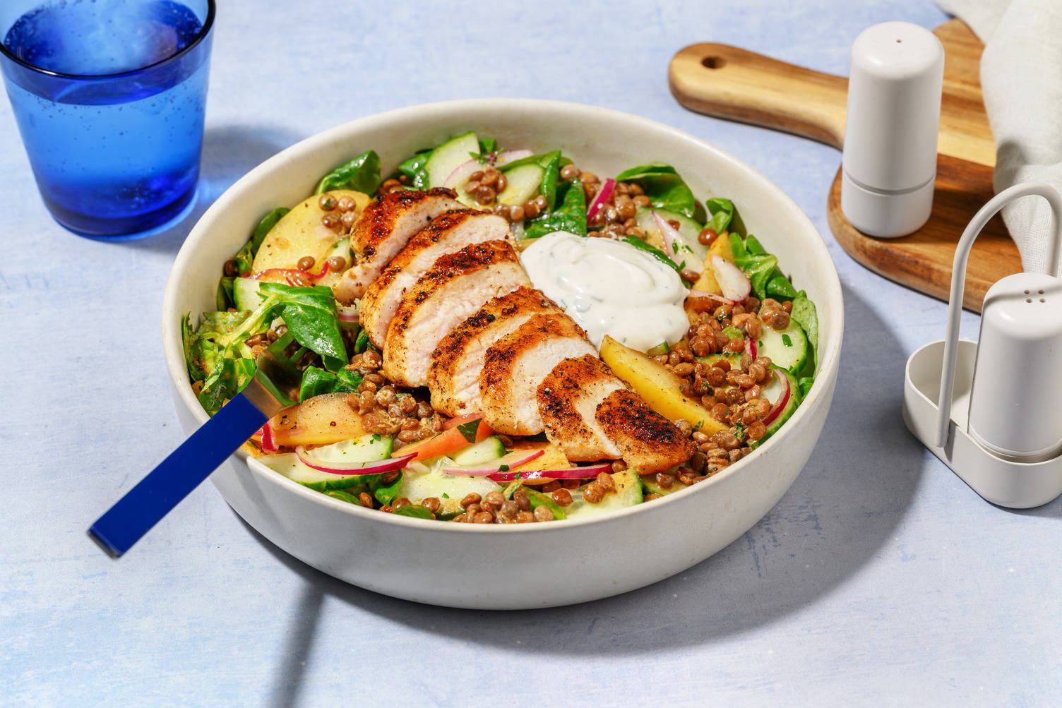 Bunter Linsensalat mit Hähnchen