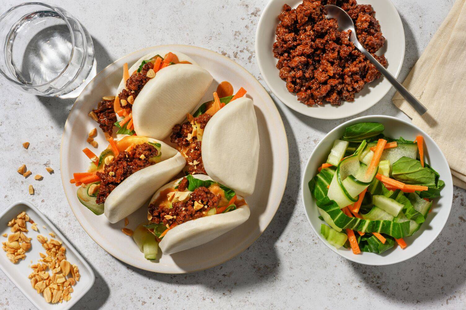 Lynhurtig satay-oksekød i bao-boller