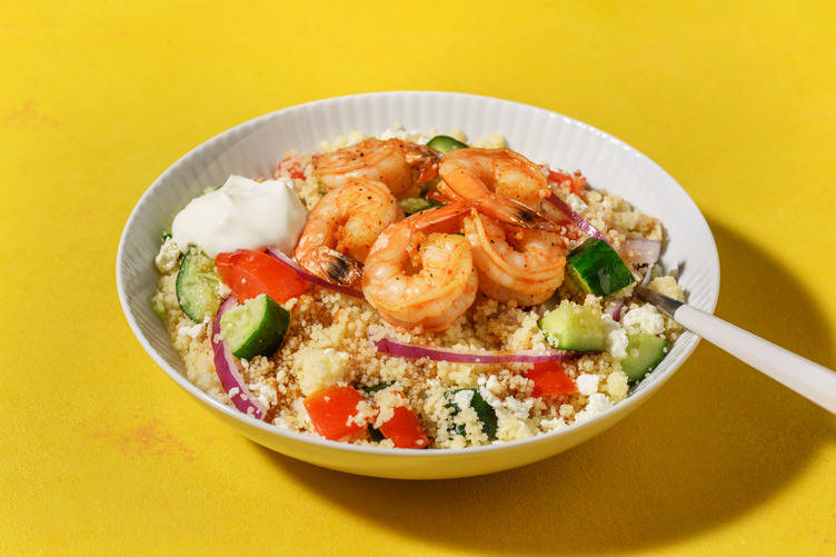 Rask gresk couscous- og rekesalat