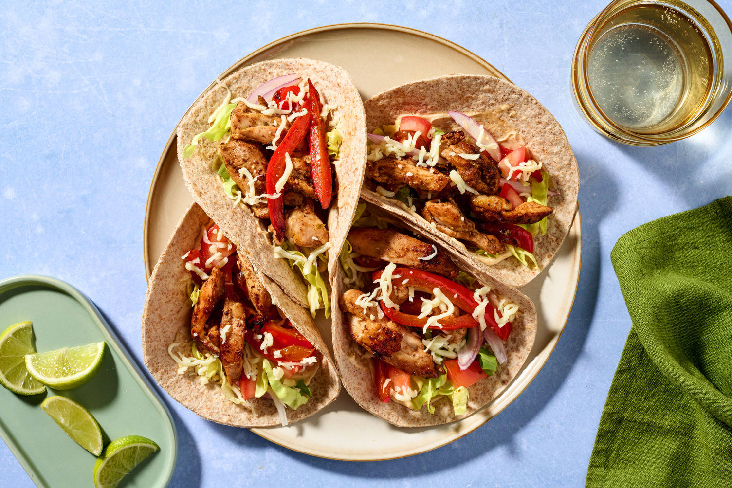 Familie taco-avond: Cheesy taco's met BBQ-kip
