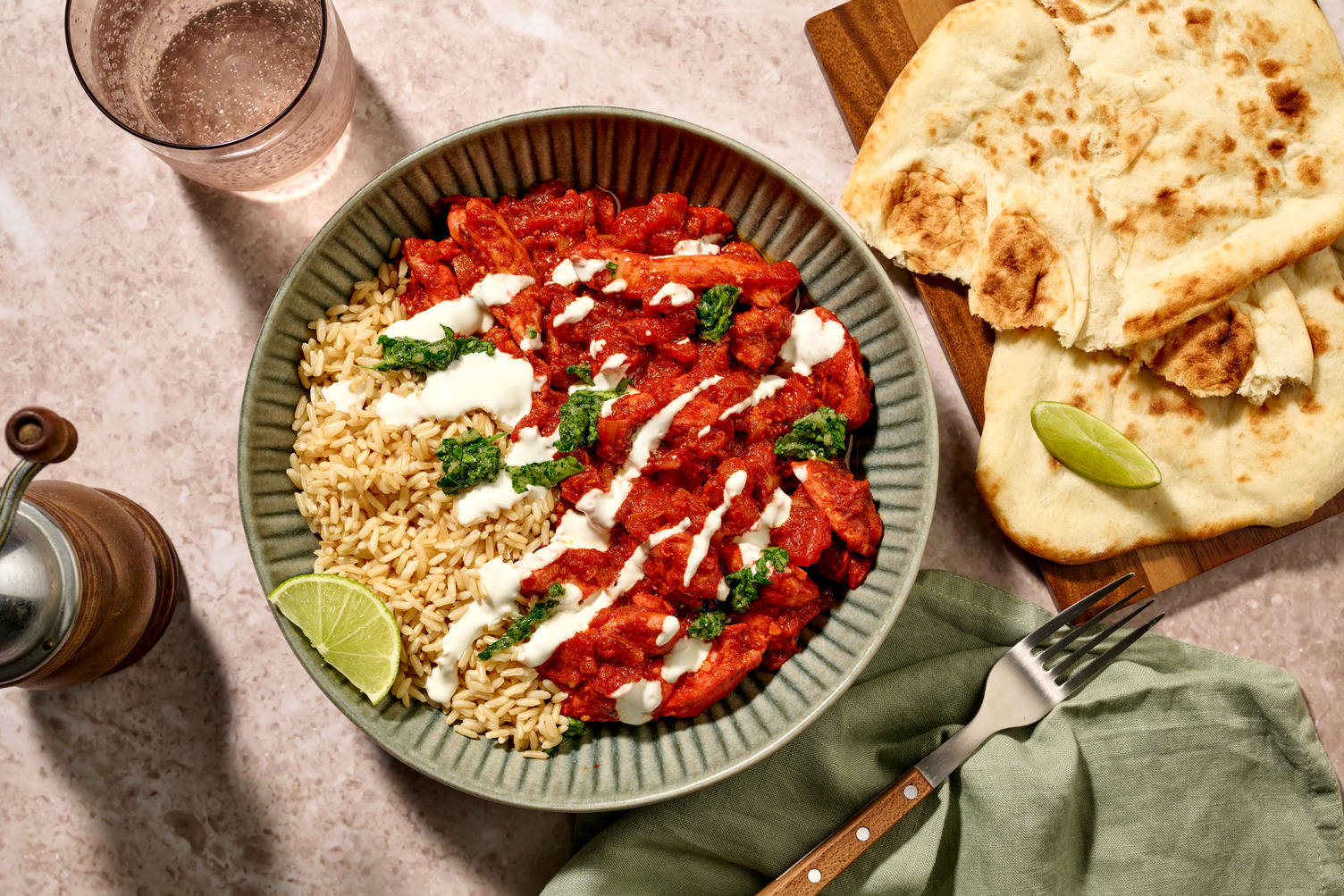 Kip à la karahi met koriandersalsa