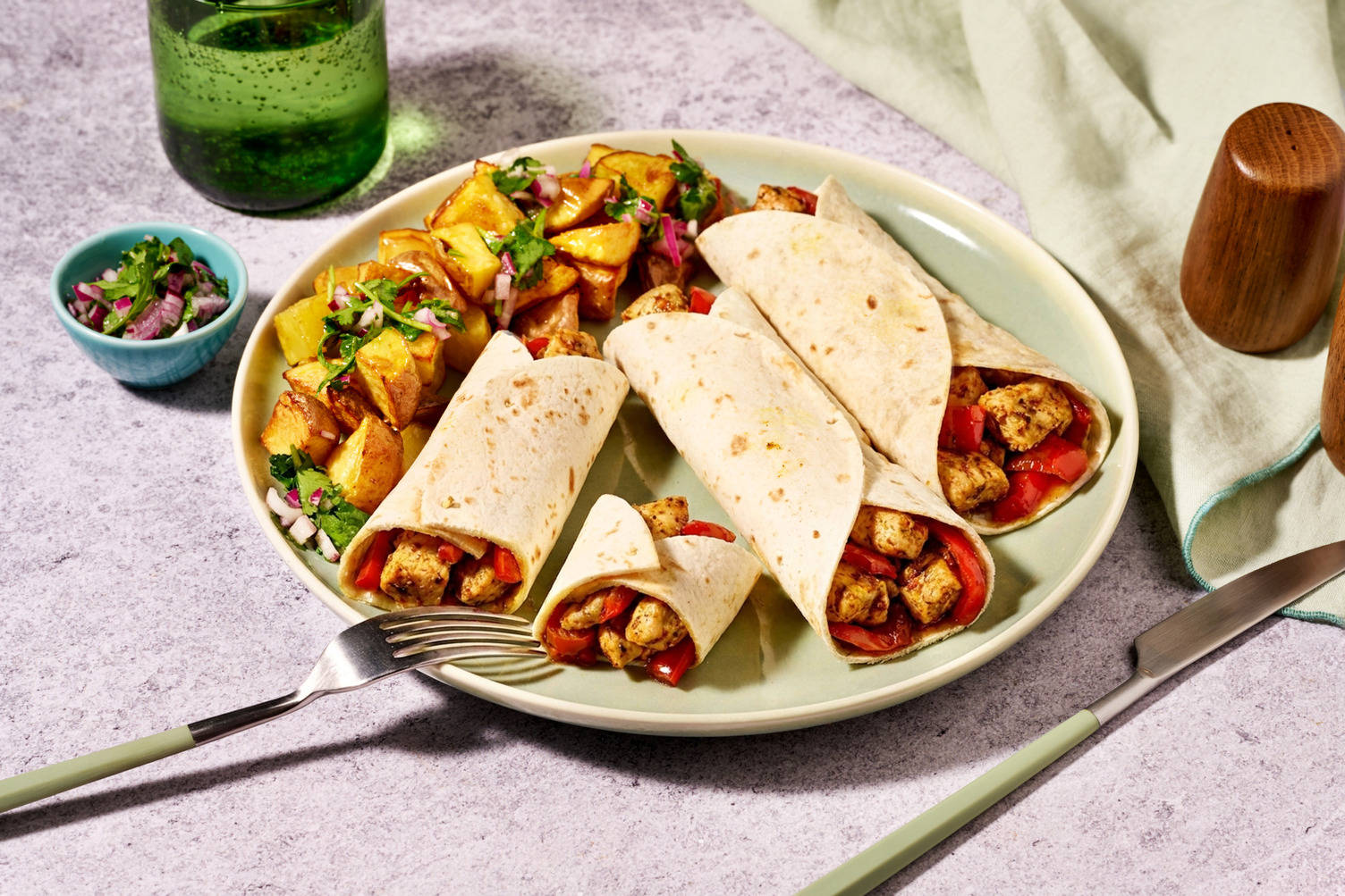 Palak Kathi Diced Chicken Rolls