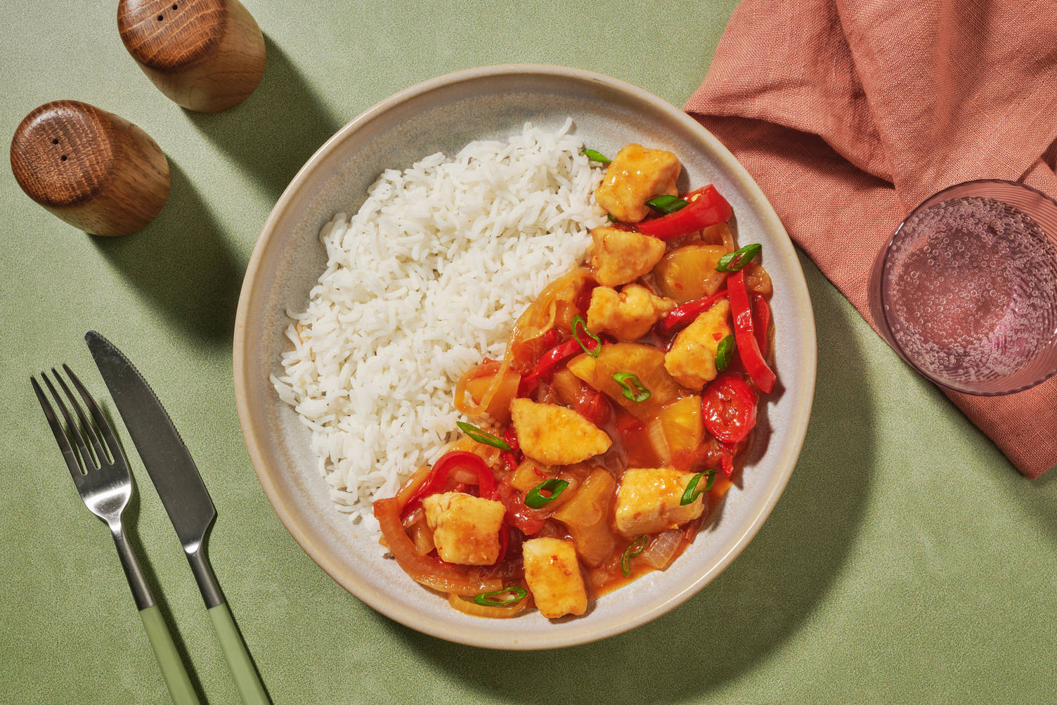 Hähnchen süß-sauer mit Ananas