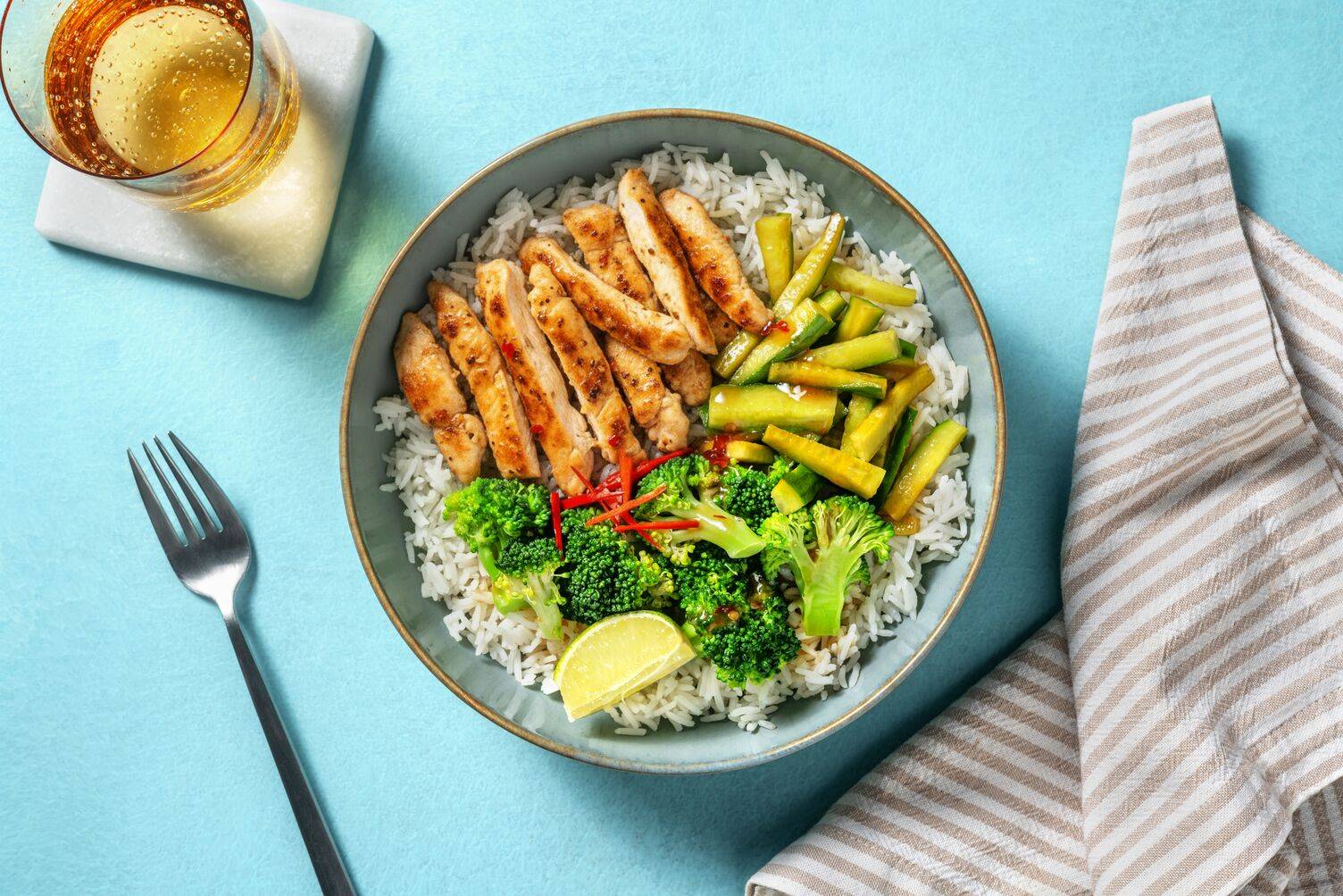 Reis-Bowl mit extra Bio-Hähnchen