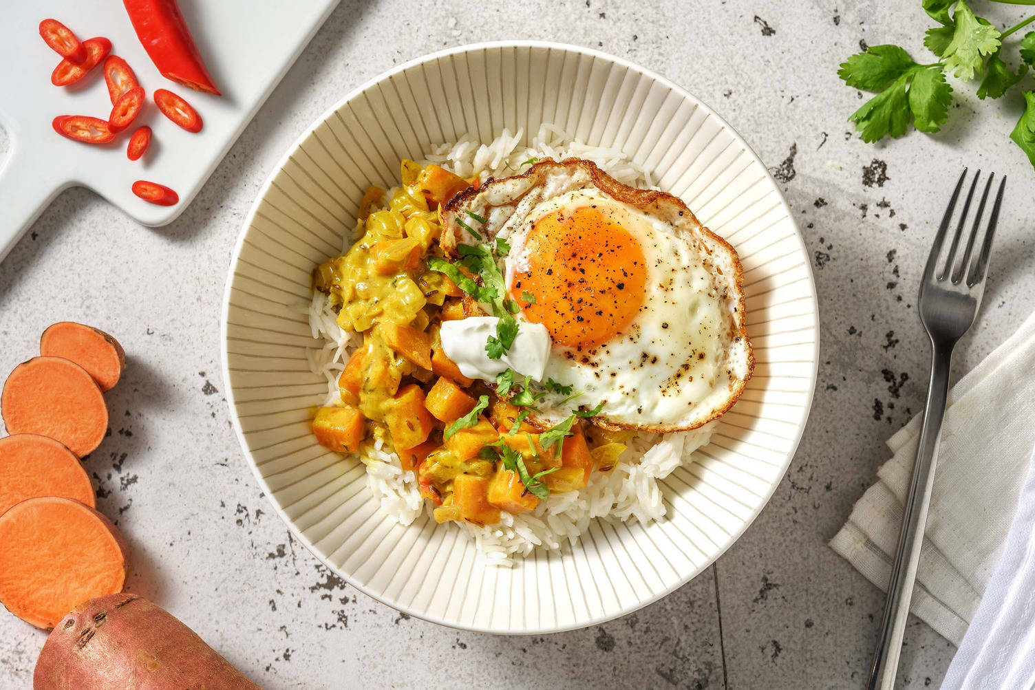 Curry met spinazie en zoete aardappel